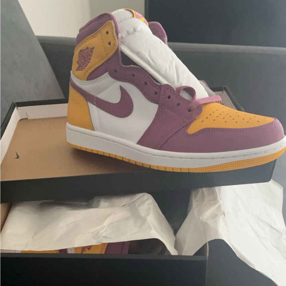 Jordan 1 size 8.5